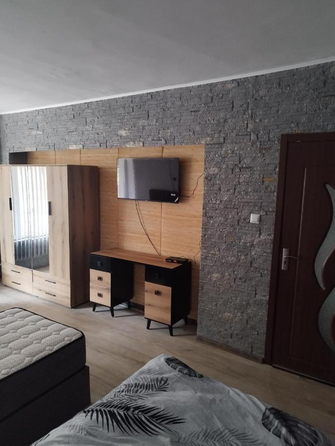 Апартамент За Гости Централ Malko Turnovo Bagian luar foto